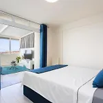 Magnificent Flat With Splendid Ocean Views * 로스크리스티아노스