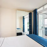 Magnificent Flat With Splendid Ocean Views 아파트 *