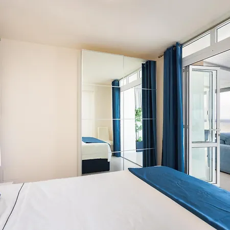 Magnificent Flat With Splendid Ocean Views Apartment *